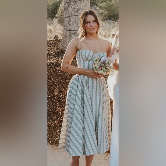 House of CB Samaria dress - Picture 2 of 8